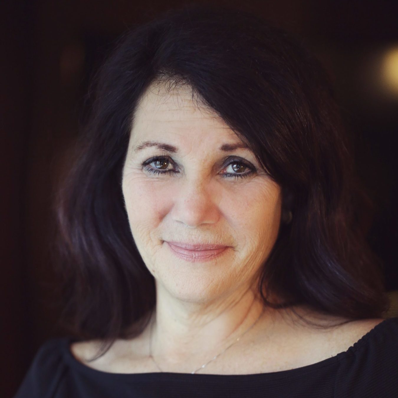 Arlene Samen headshot