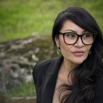 Mia Cruz, BLA Fellow