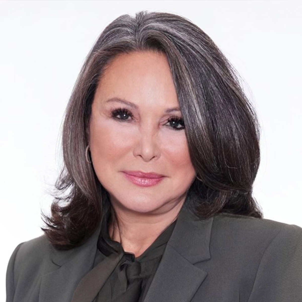 Headshot of Gisselle Acevedo