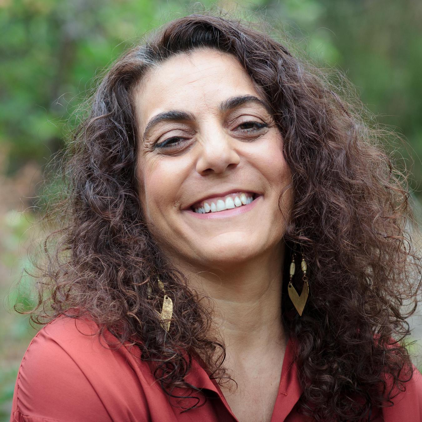 Headshot of Shirley Dvir