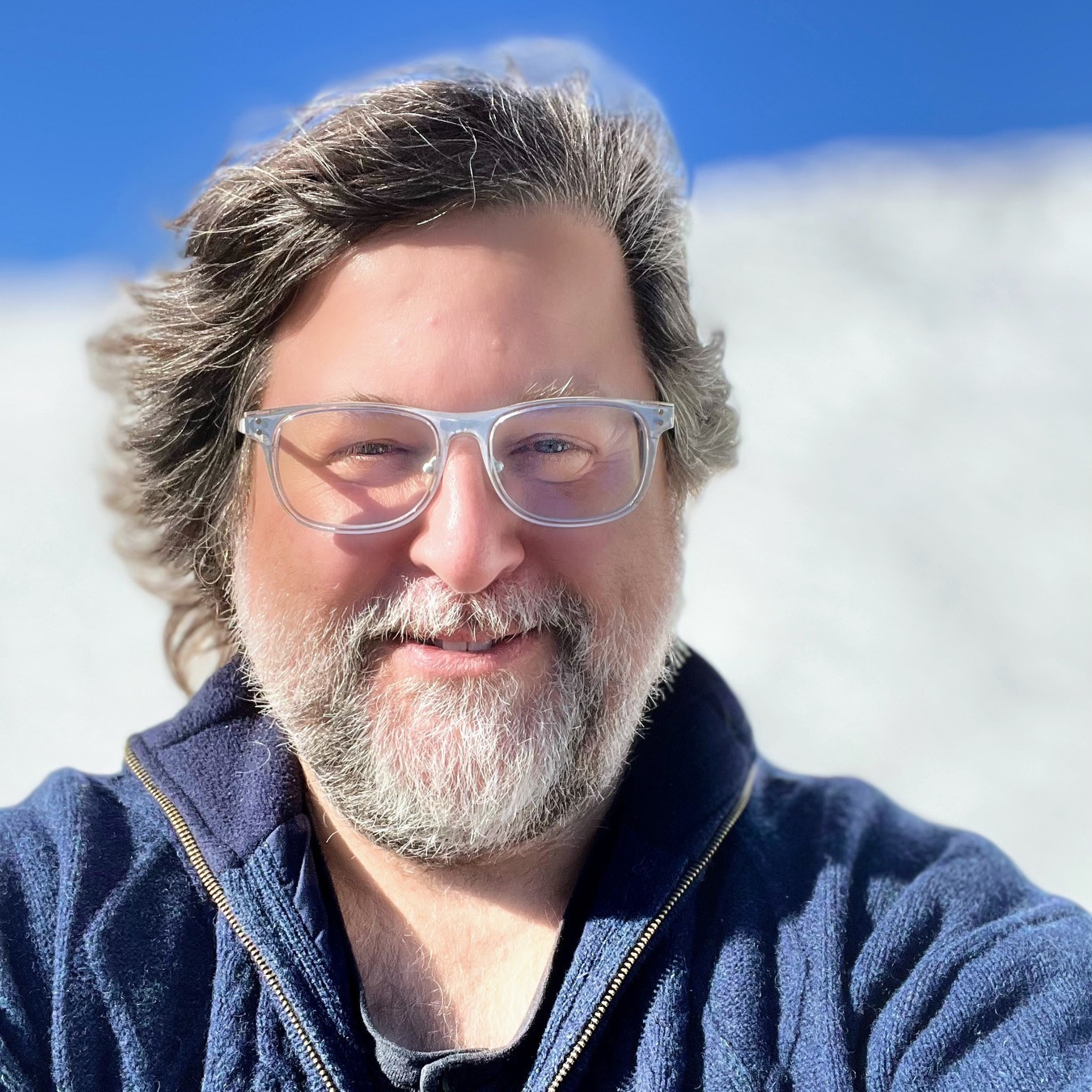 Headshot of Chris Heuer