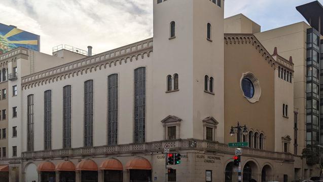 Photo of Glide Memorial Church by HaeB on Wikimedia Commons