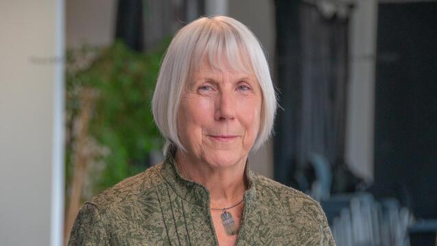 Headshot of Janis Phelps