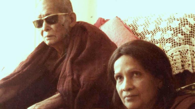 Rina Sircar_and_Taungpulu Sayadaw