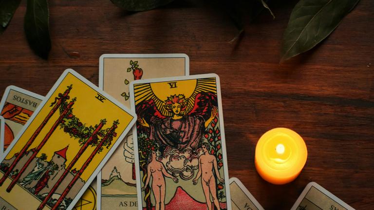Exploring Archetypal Imagery in Therapeutic Settings
