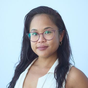 Headshot of Michelle Domingo