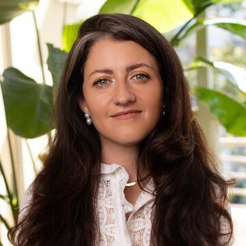 Rose Dawydiak-Rapagnani