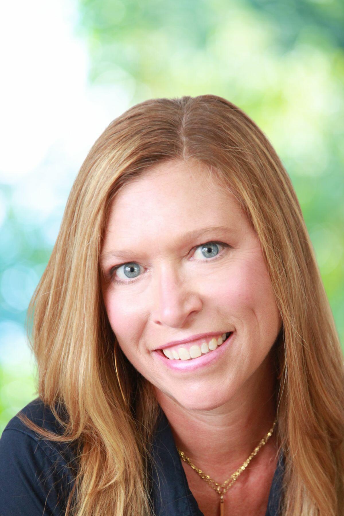 Headshot of Christine Brooks