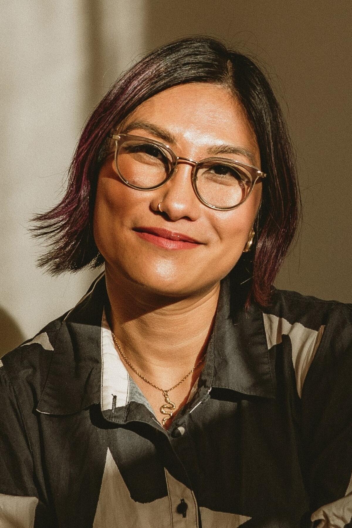 Headshot of Han Ren (credit: Hope de la Rosa)